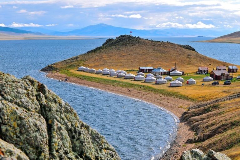 khuvsgul lake tour